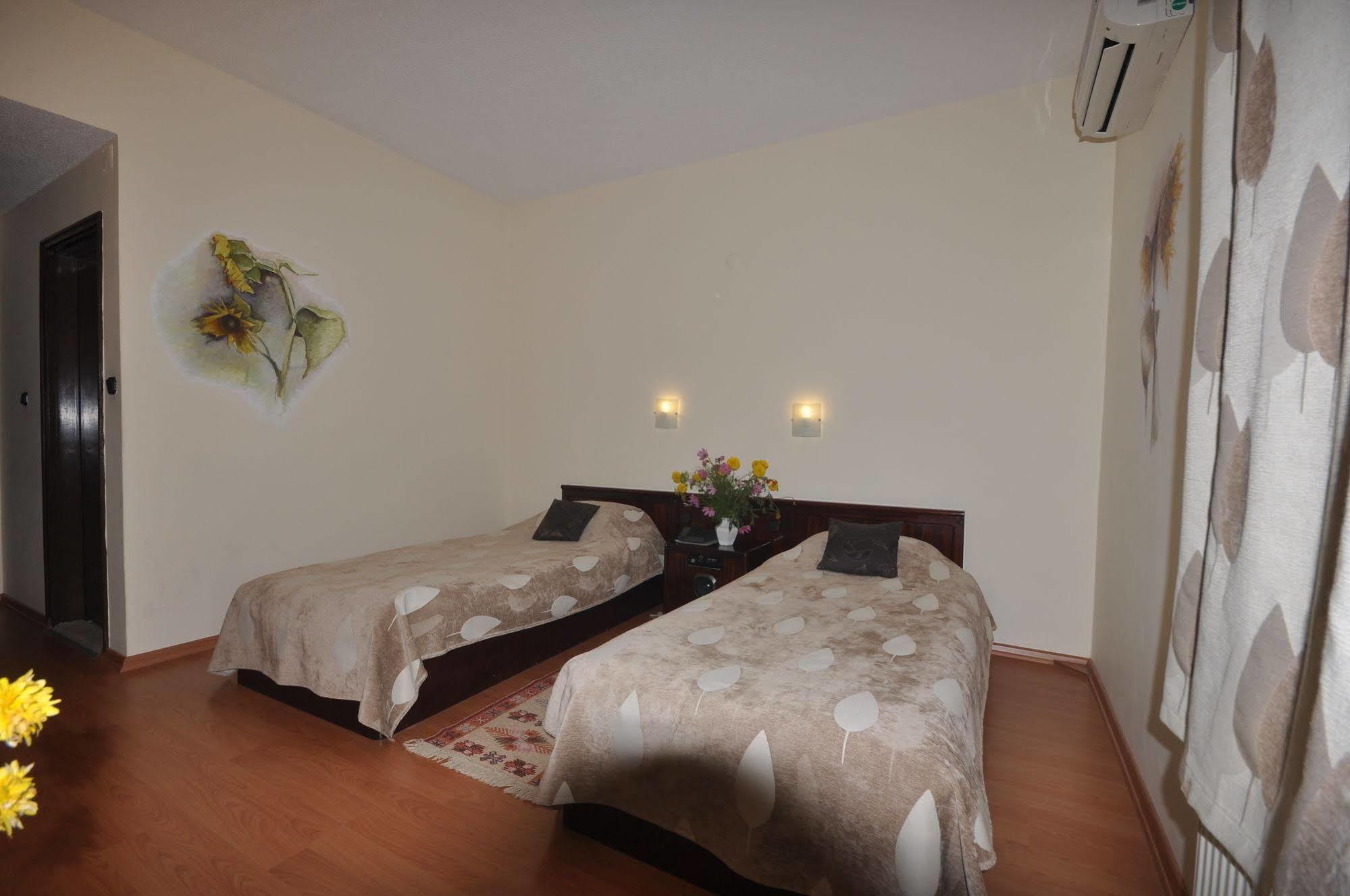 Buyuk Avanos Oteli Exterior foto